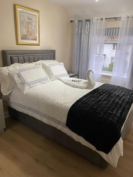 Gated Home Close To Birmingham City Centre Εξωτερικό φωτογραφία